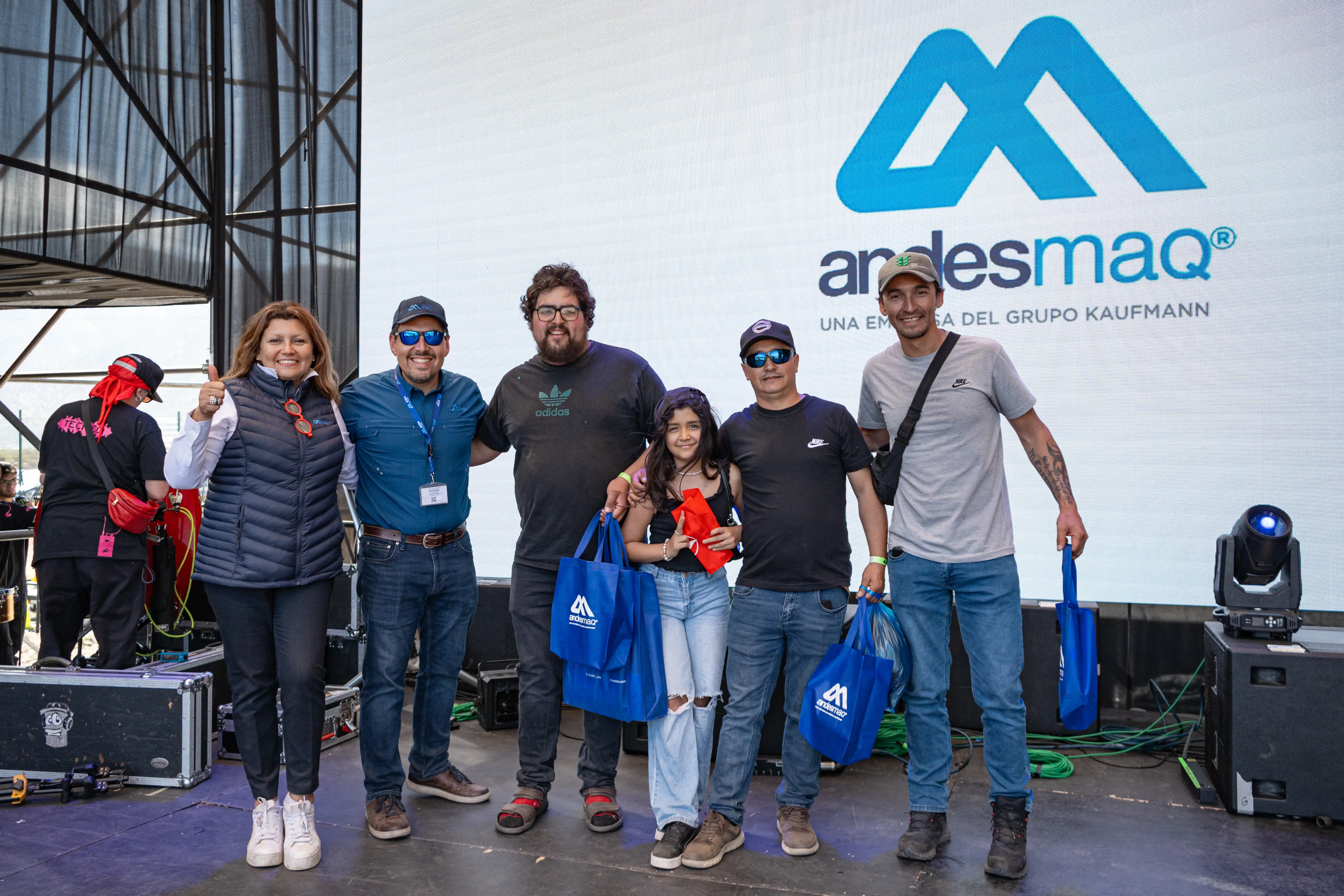 Andes Maq Potencia su Presencia en la Industria con su Debut en Truck Fest 2025
